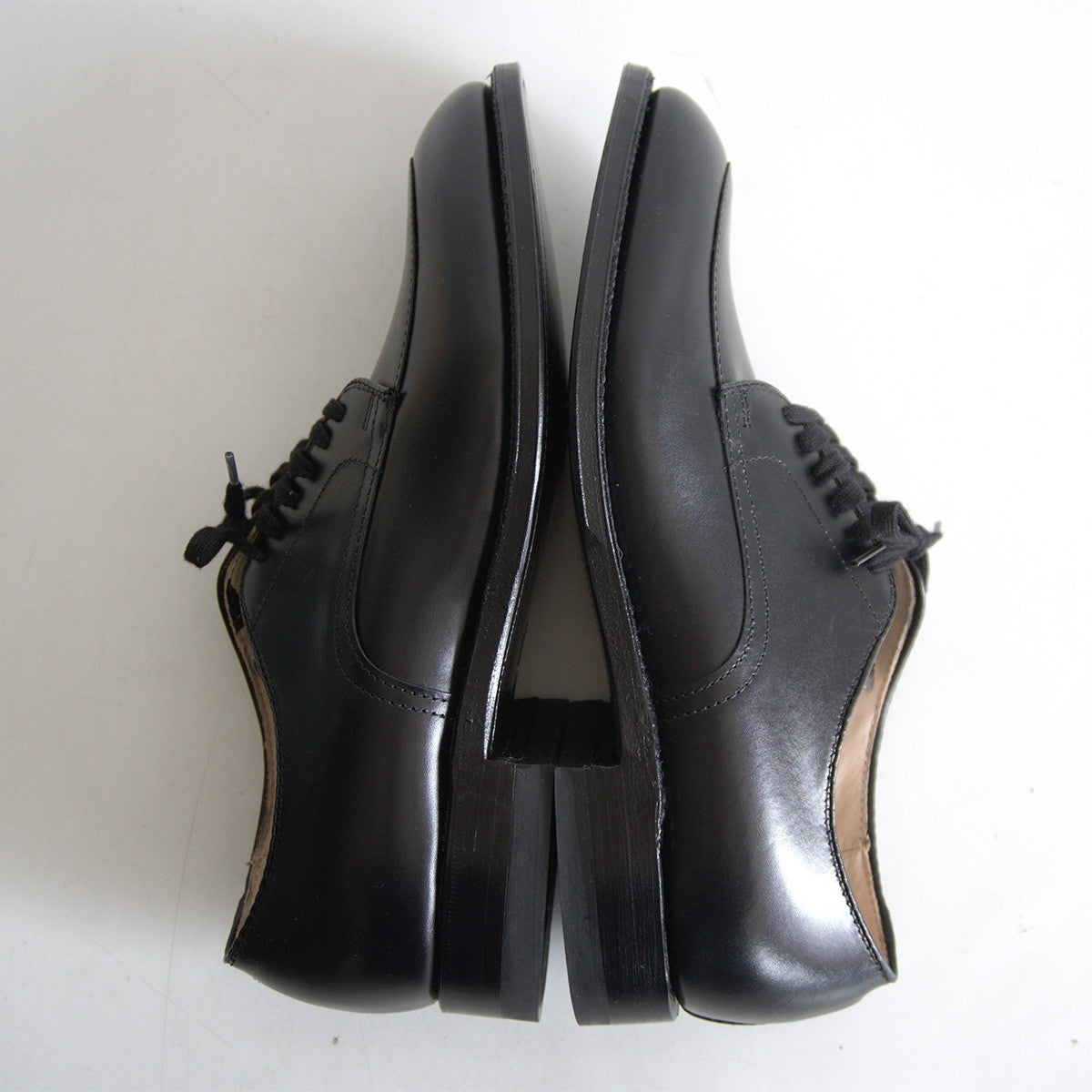 Alden 54411 Modified Last V-Tip Calfskin Dress Shoes Size 8