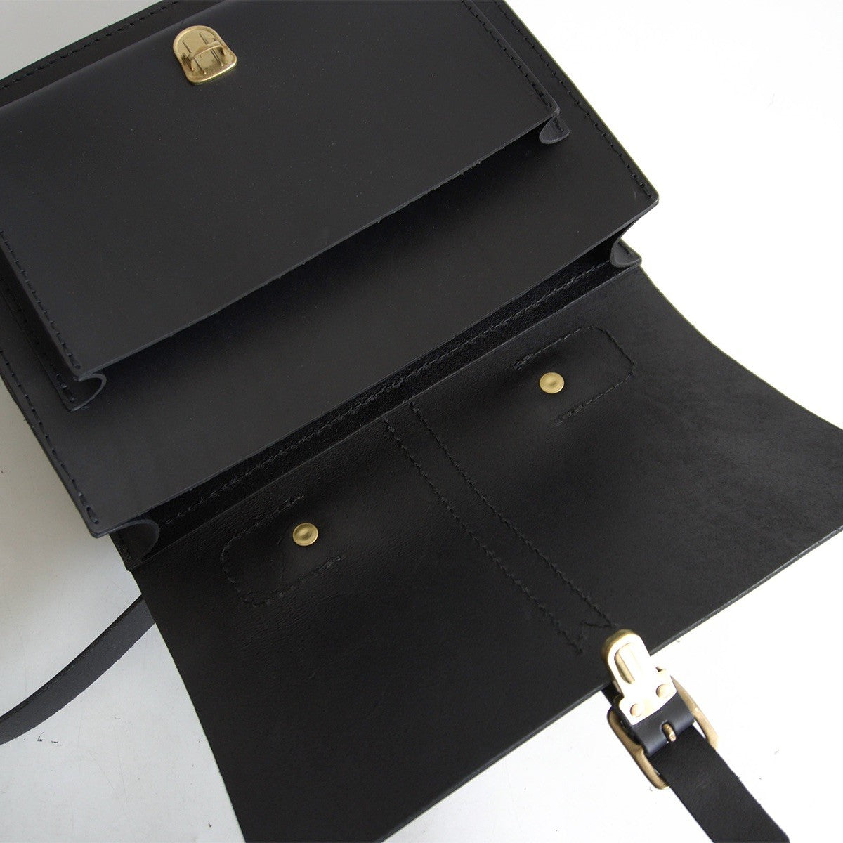 HERZ 1-Belt 3-Way Leather Business Bag Black Size ONE SIZE