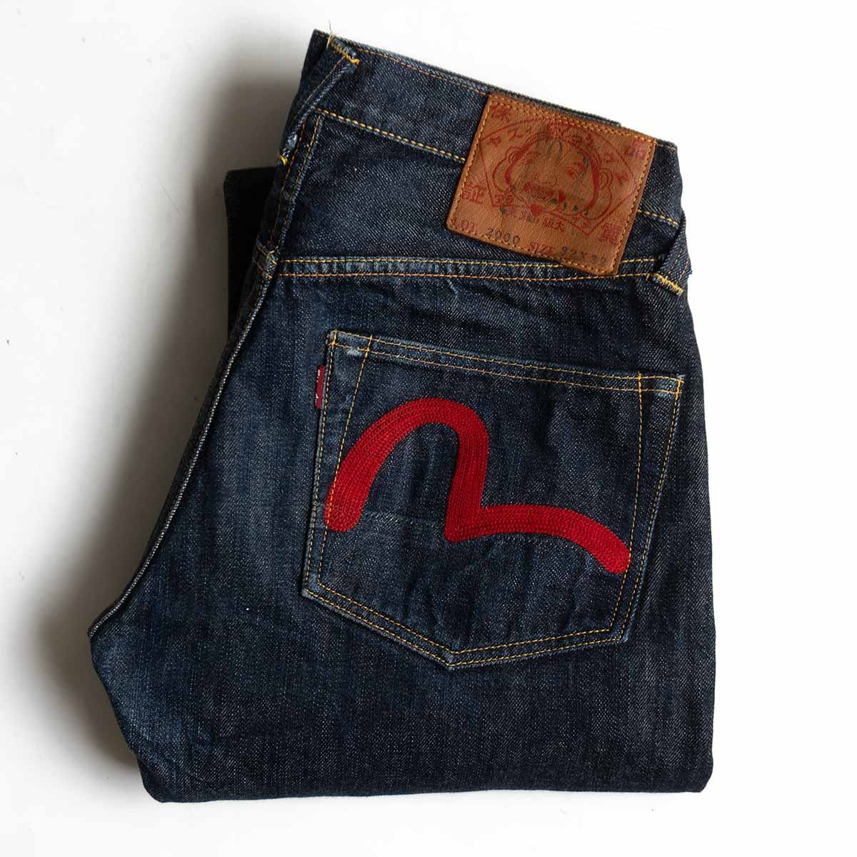 EVISU Lot 2000 Dark Wash Red Embroidery Jeans Size 32×32