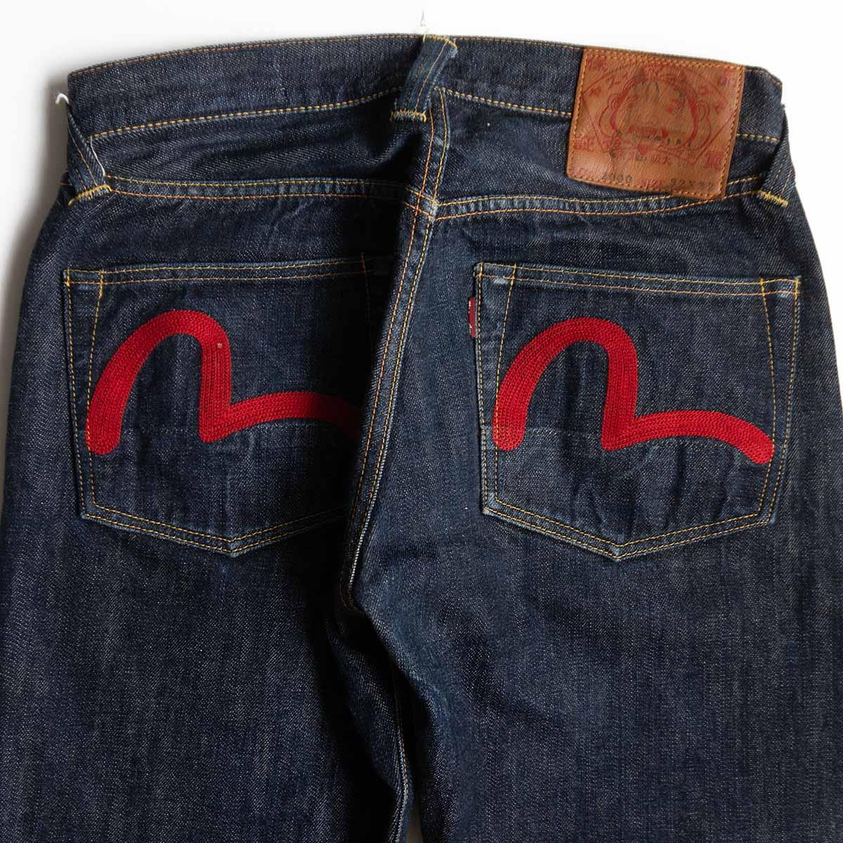 EVISU Lot 2000 Dark Wash Red Embroidery Jeans Size 32×32