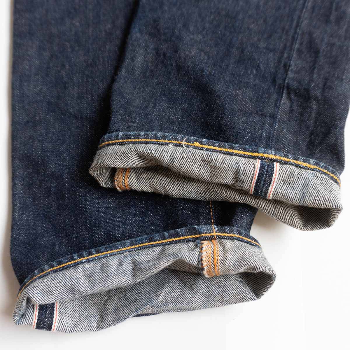 EVISU Lot 2000 Dark Wash Red Embroidery Jeans Size 32×32