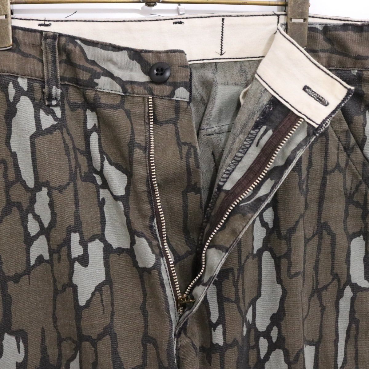 WINCHESTER 90s TREBARK Camo Cargo Pants Green