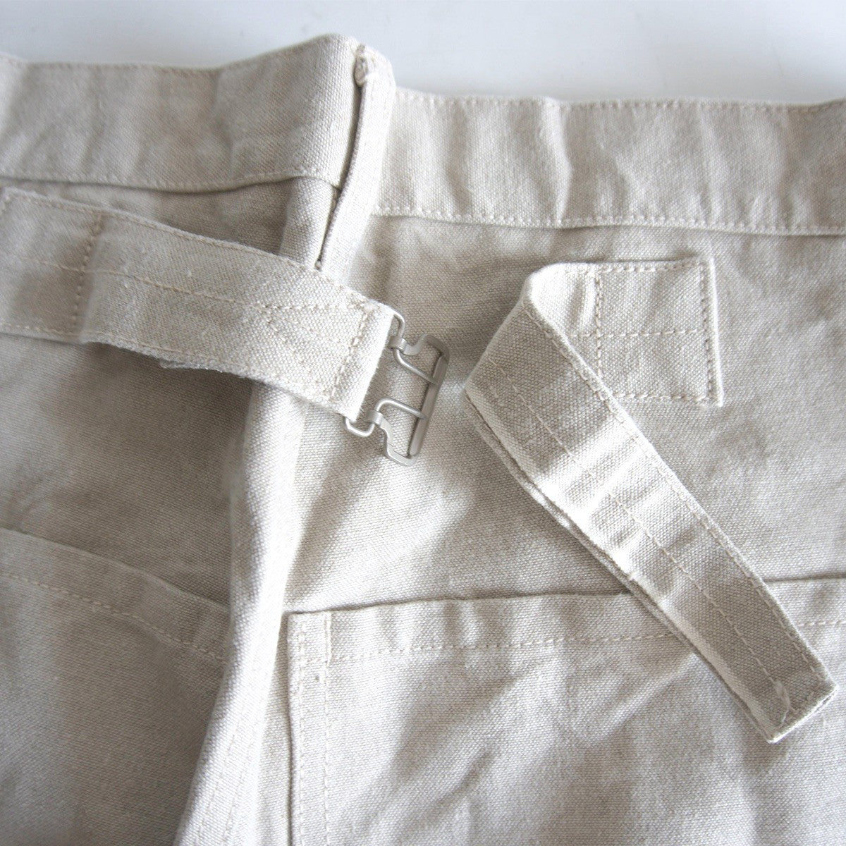 MAATEE&SONS Hard Linen Canvas Trousers Size 2