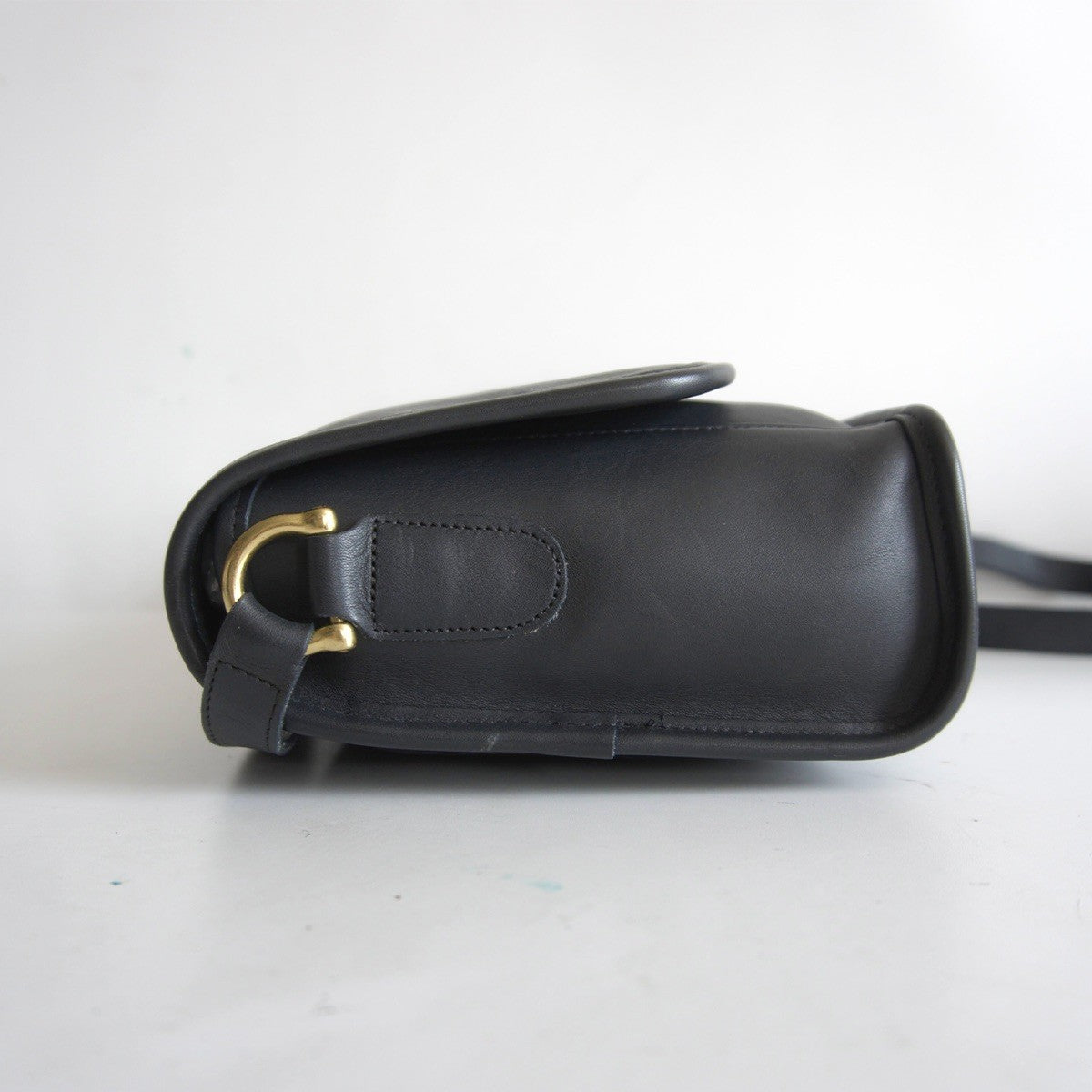 OLD COACH Flap Glove Leather Shoulder Bag Size ONE SIZE