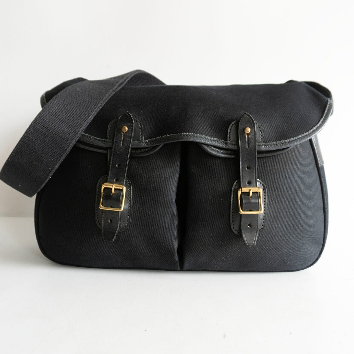 BRADY Ariel Trout Large Black Shoulder Bag Size ONE SIZE