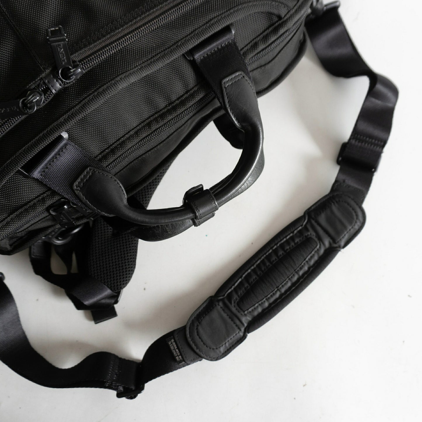 TUMI ALPHA3 3-Way Ballistic Nylon Business Bag Size ONE SIZE