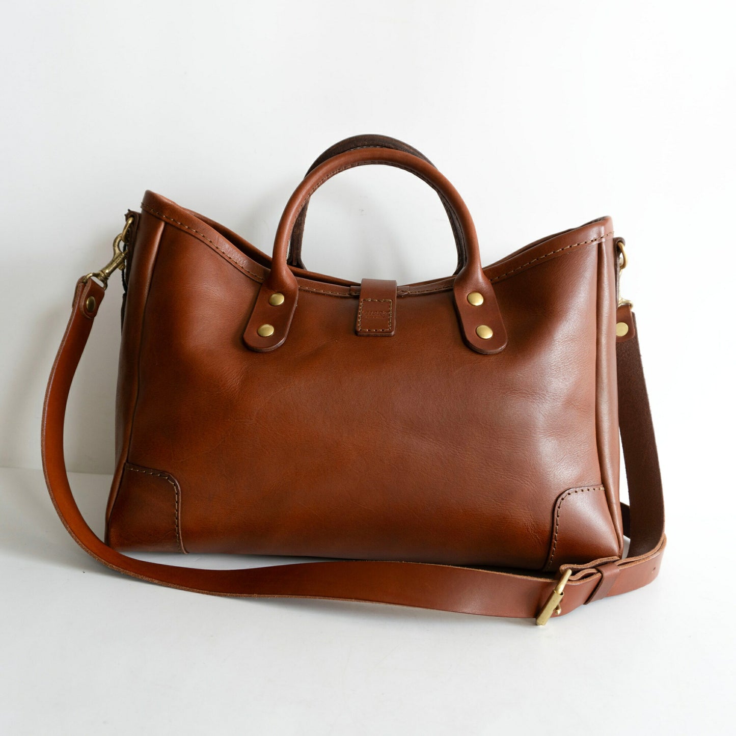 HERZ T-146 Horizontal Leather 2-Way Bag Brown Size ONE SIZE