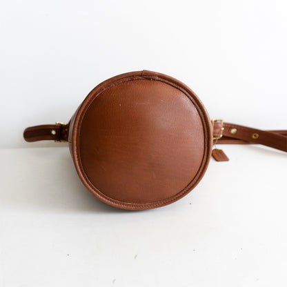 OLD COACH Brown Leather Bucket Shoulder Bag Size ONE SIZE