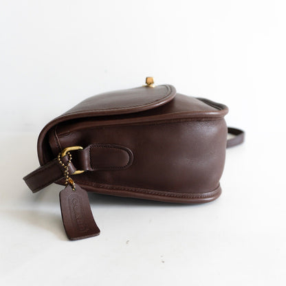 OLD COACH Dark Brown Turnlock Shoulder Bag Size ONE SIZE
