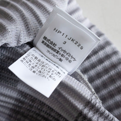 HOMME PLISSE ISSEY MIYAKE All-Over Pleated T-Shirt Size 3