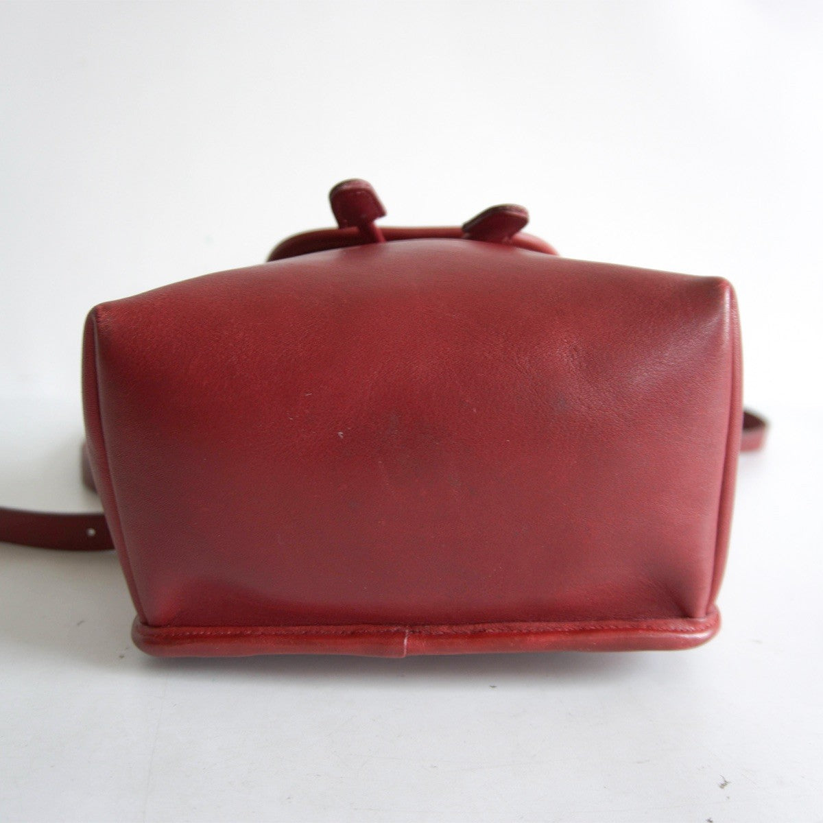 OLD COACH Red Leather Backpack 9960 Size ONE SIZE
