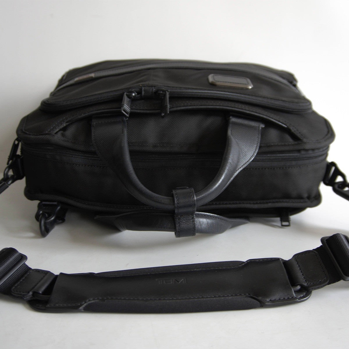 TUMI Black ALPHA3 3-Way Business Bag 2603182D3 Size ONE SIZE