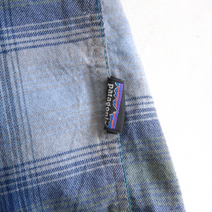 PATAGONIA 53856FA14 Check Long Sleeve Shirt Size L