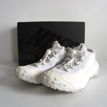 COMME des GARCONS HOMME PLUS x NIKE ACG Low Sneakers
