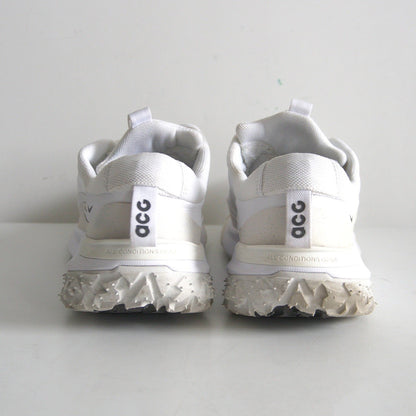 COMME des GARCONS HOMME PLUS x NIKE ACG Low Sneakers