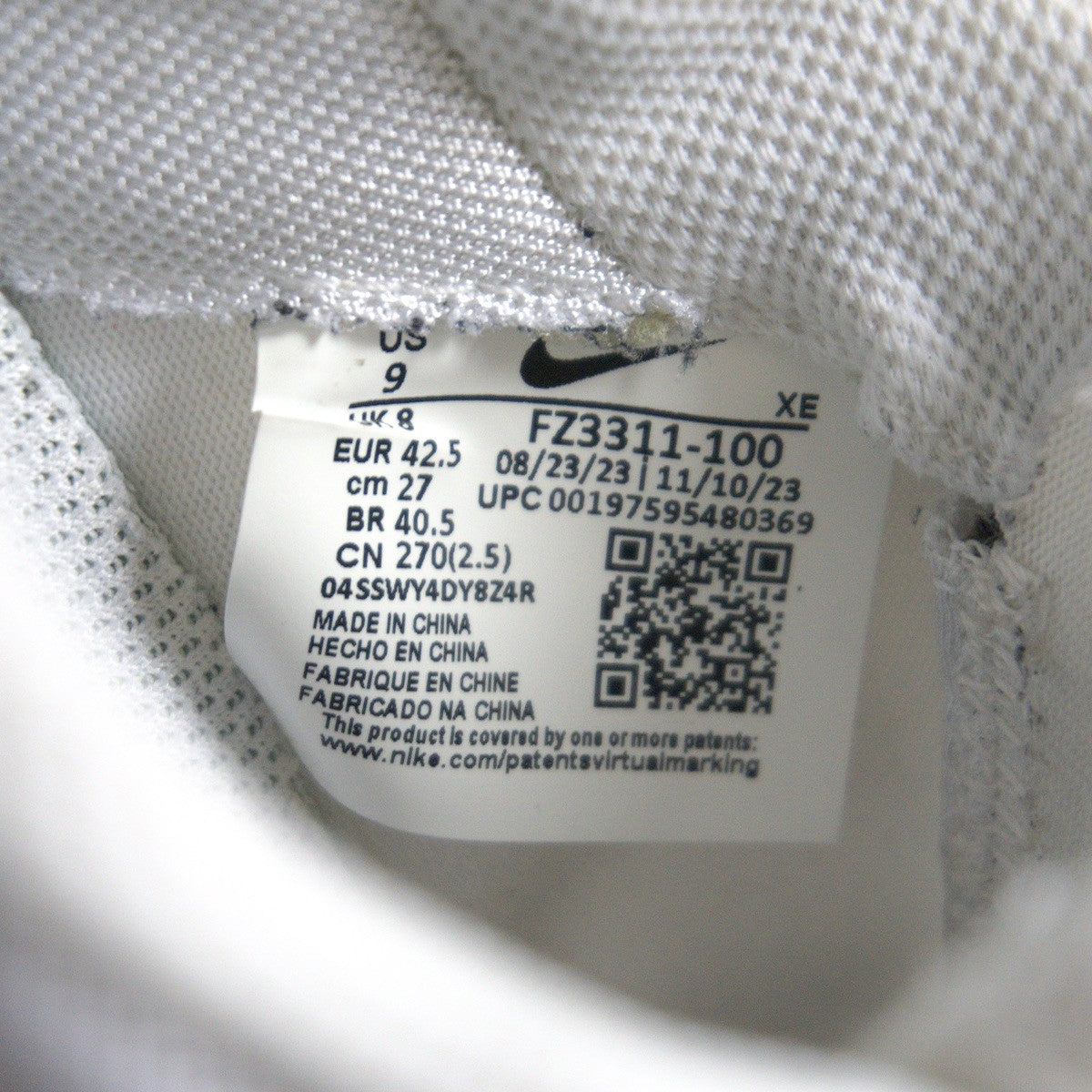 COMME des GARCONS HOMME PLUS x NIKE ACG Low Sneakers