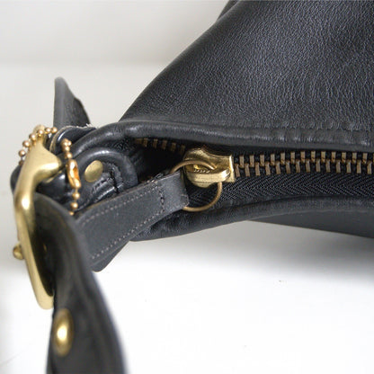 OLD COACH Black Bucket Leather Shoulder Bag Size ONE SIZE