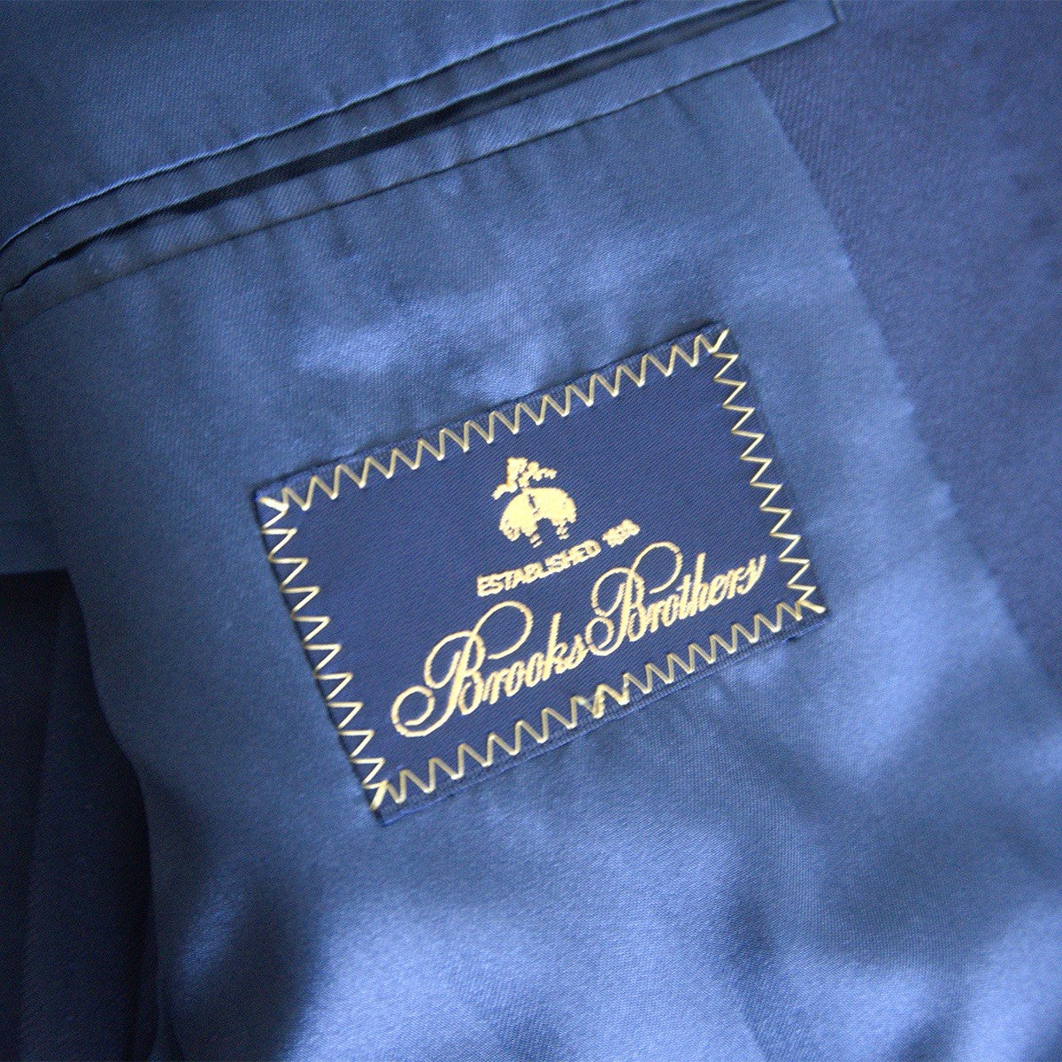 BROOKS BROTHERS Navy Gold Button Ivy Look Blazer Size A7