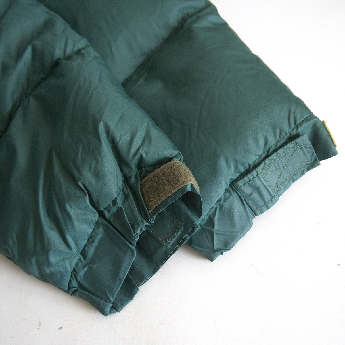 L.L.BEAN Embroidered Logo Drawcord Down Jacket Green Size XL