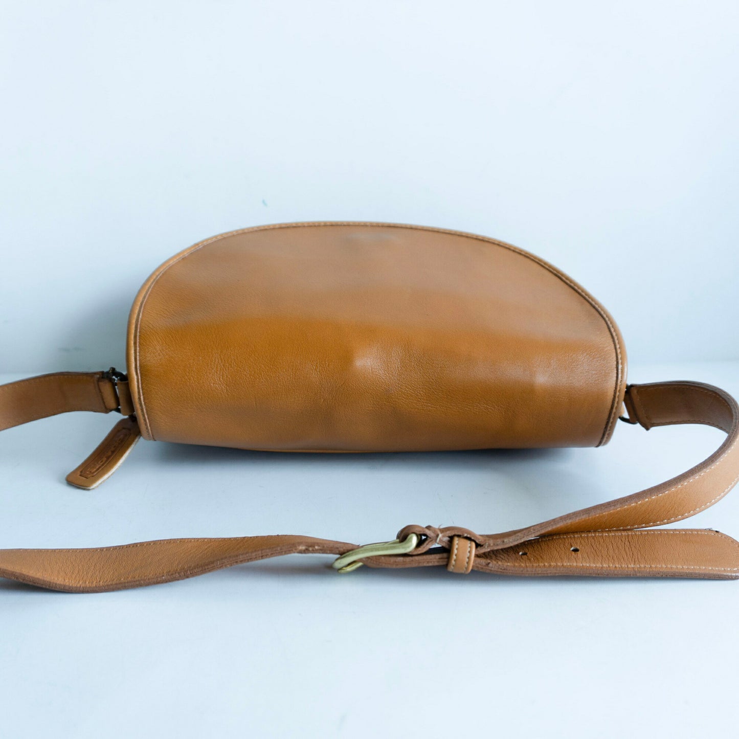 OLD COACH Leather Flap Shoulder Bag 5801 Camel Size ONE SIZE