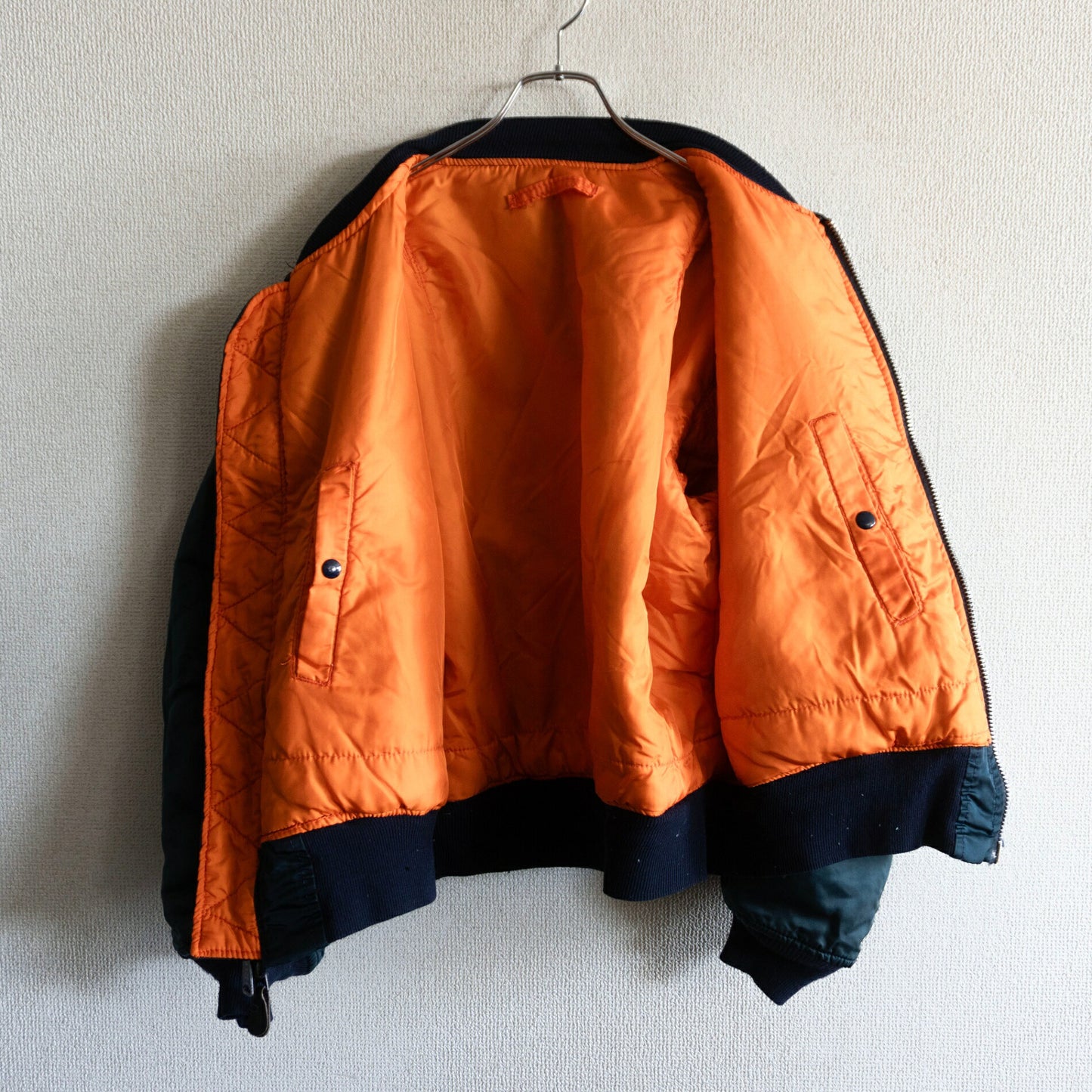 ALPHA INDUSTRIES 80s MA-1 Nylon Flight Jacket in USA Size L