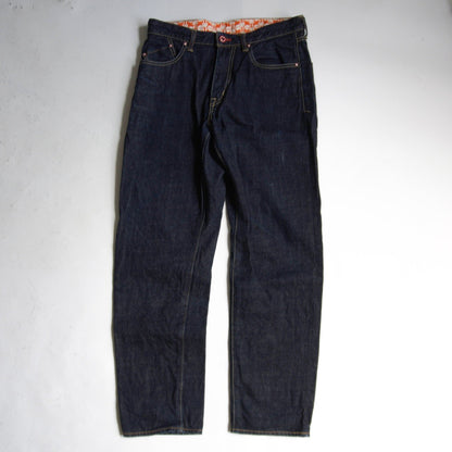 CUNE Double Rabbit Embroidery Denim Jeans Size 32