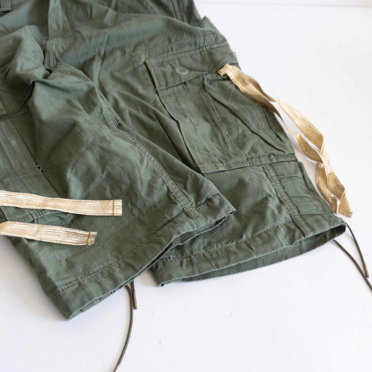mastermind WORLD Camo Ripstop Cargo Shorts Size S