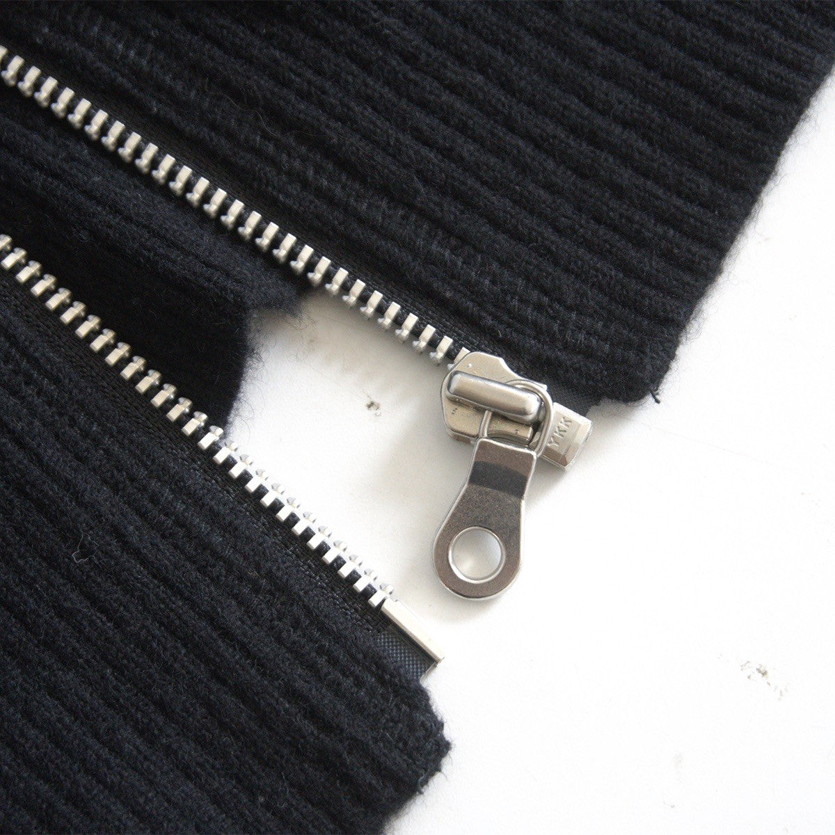 JOHNLAWRENCESULLIVAN Cashmere Zip Hoodie Black Size 34