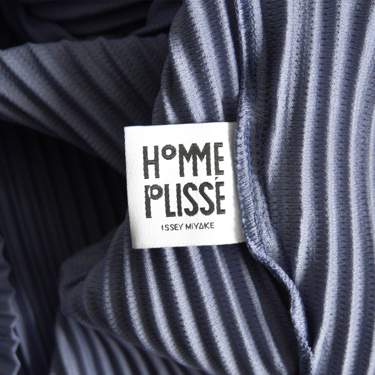 HOMME PLISSE ISSEY MIYAKE Pleated Hoodie Lavender