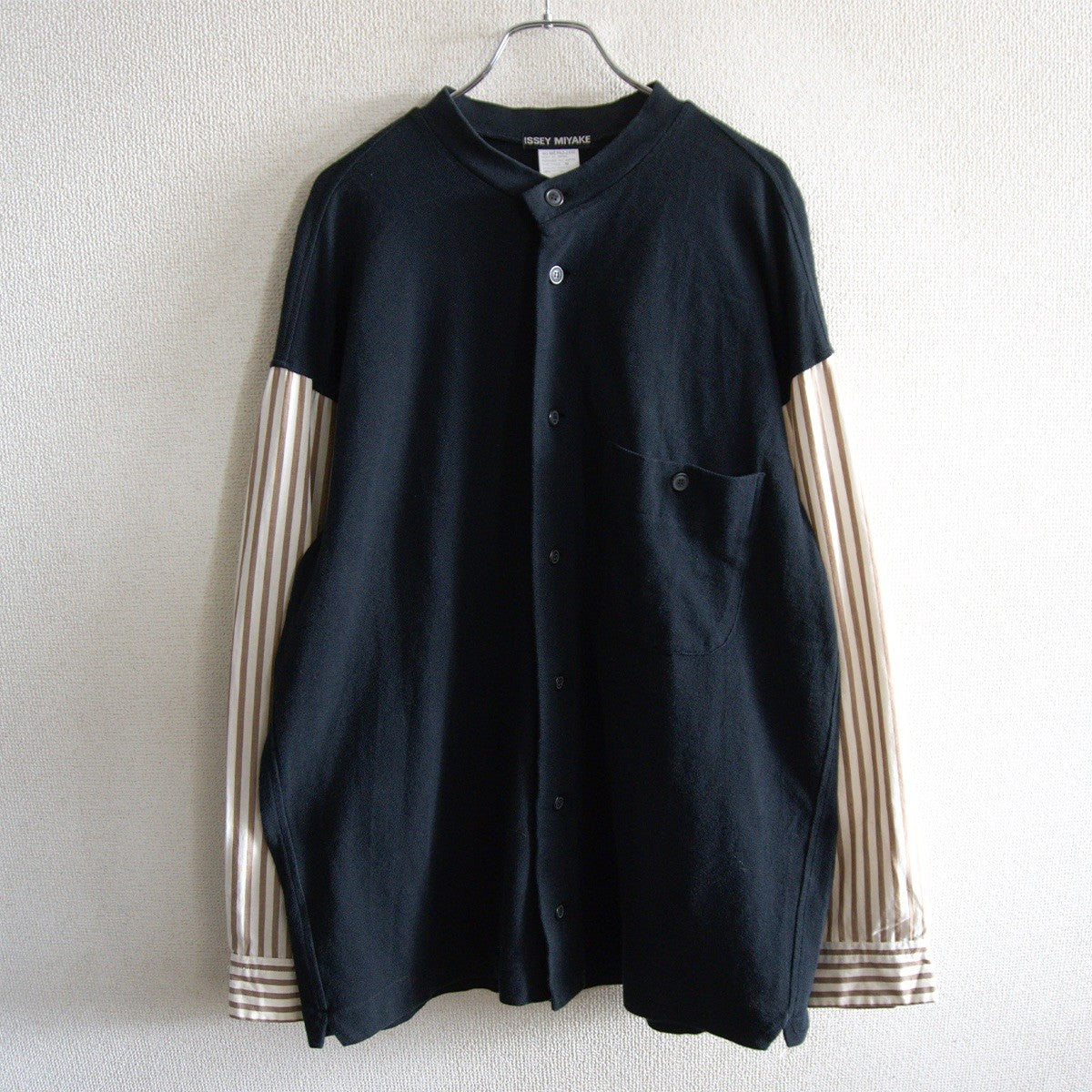 ISSEY MIYAKE Striped Sleeve Panel Shirt Black Size M