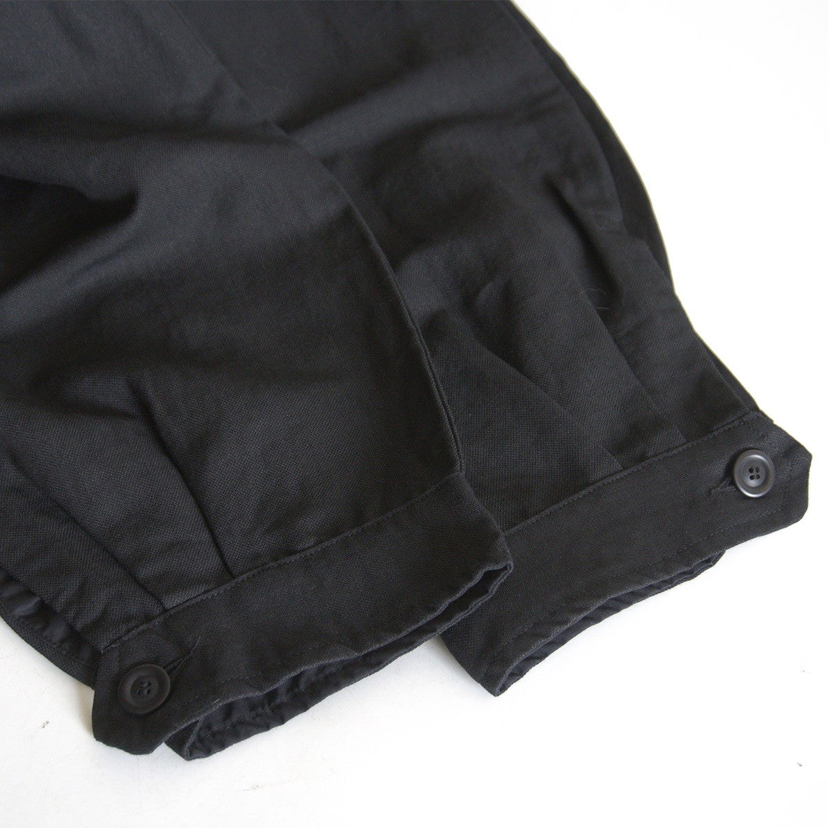CASEY CASEY Chasse Casual Pants Black Size M