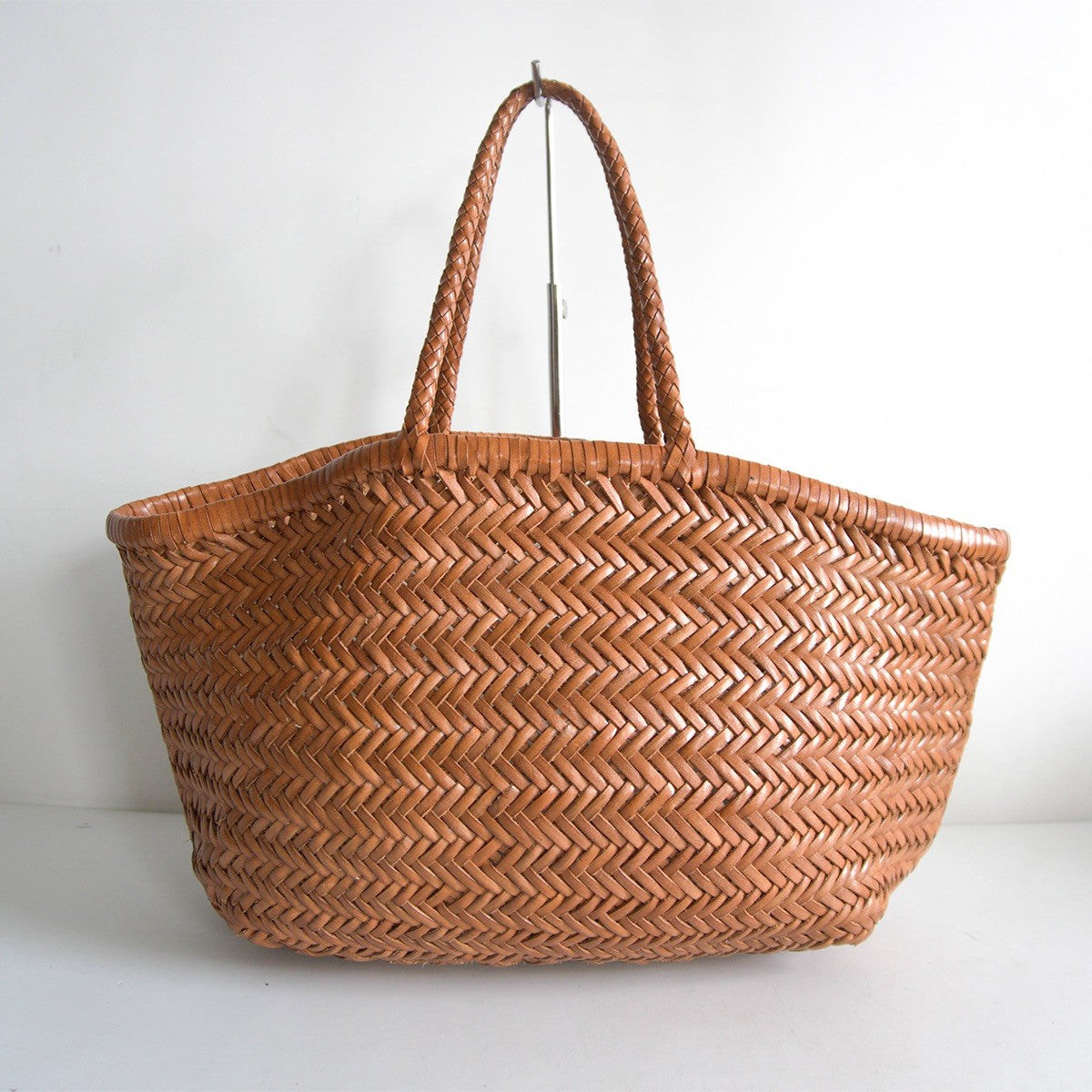 DRAGON Leather Woven Mesh Hand Bag Brown Size ONE SIZE
