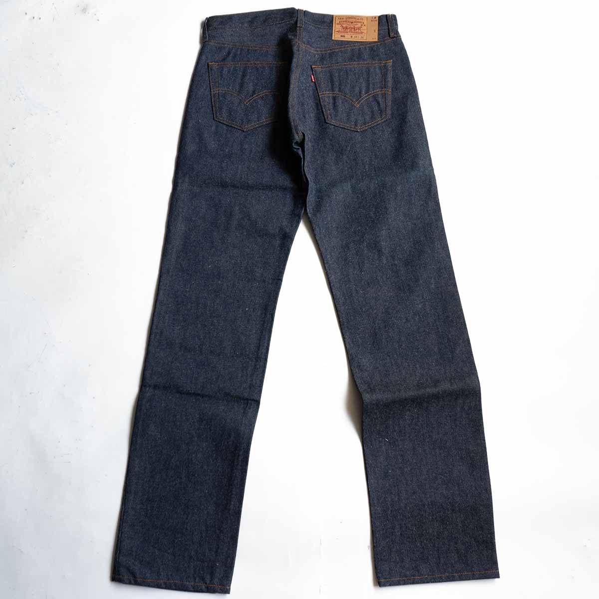 DEAD STOCK 90s LEVI'S 501 USA Made Denim Jeans Size 34×36