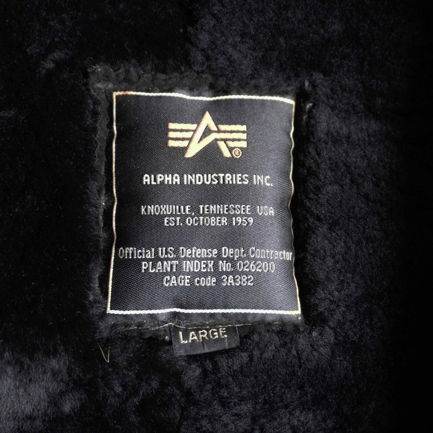 ALPHA INDUSTRIES. Hooded Shearling Jacket Black Size L