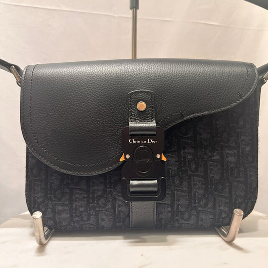 DIOR Saddle Oblique Flap Messenger Bag Black Size ONE SIZE