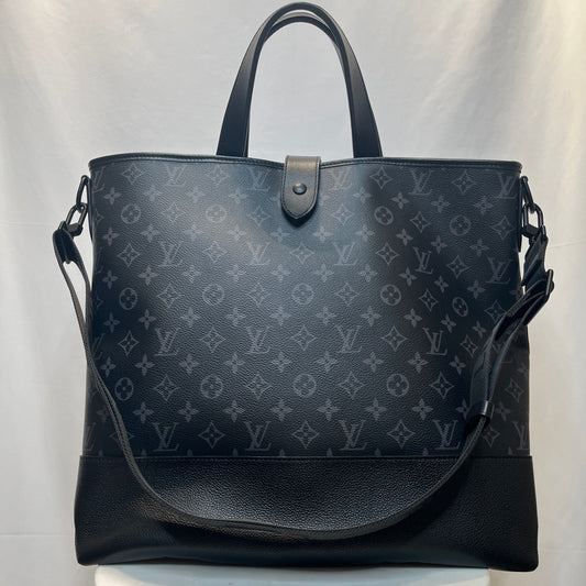 LOUIS VUITTON Saumur Monogram Eclipse Tote Bag Black