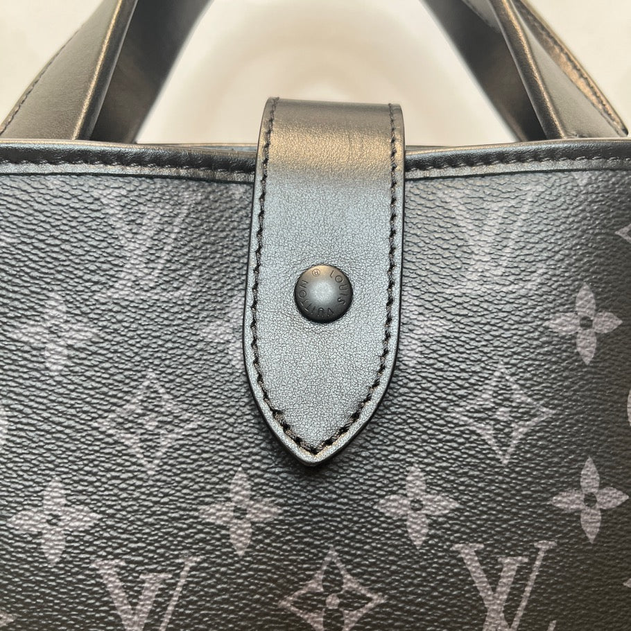 LOUIS VUITTON Saumur Monogram Eclipse Tote Bag Black