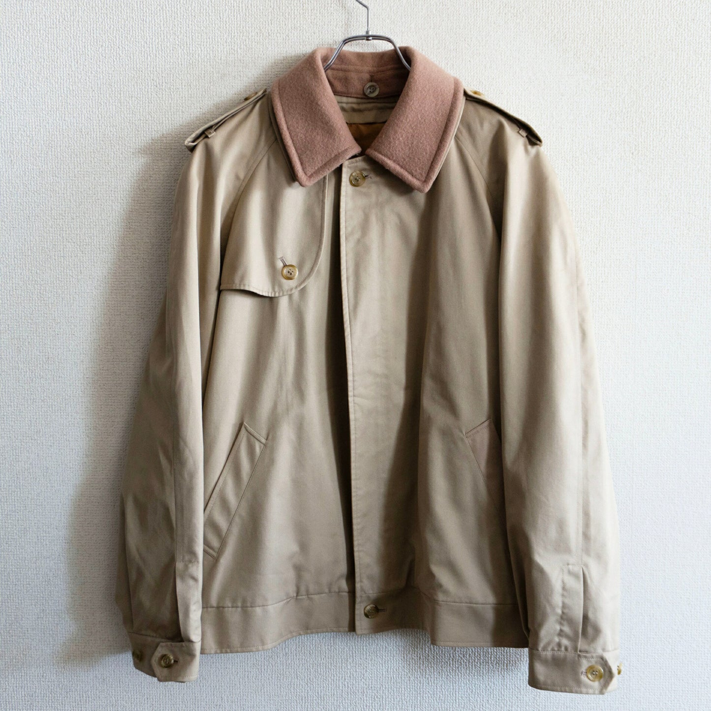 Burberrys 80s-90s Short Trench Jacket in England Size 42