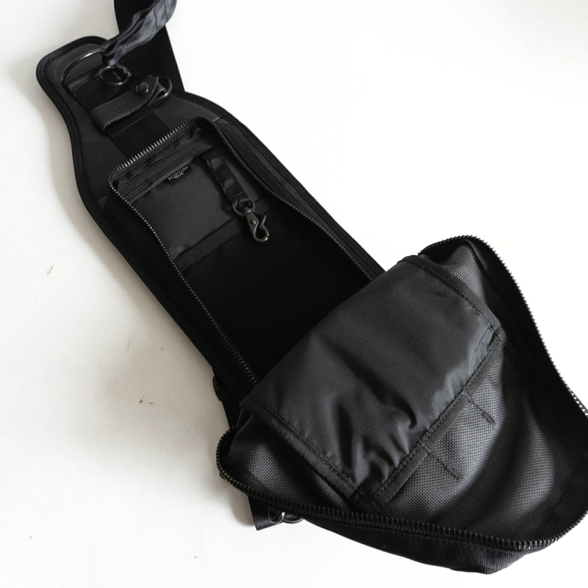 PORTER HEAT Ballistic Nylon Sling Bag Black