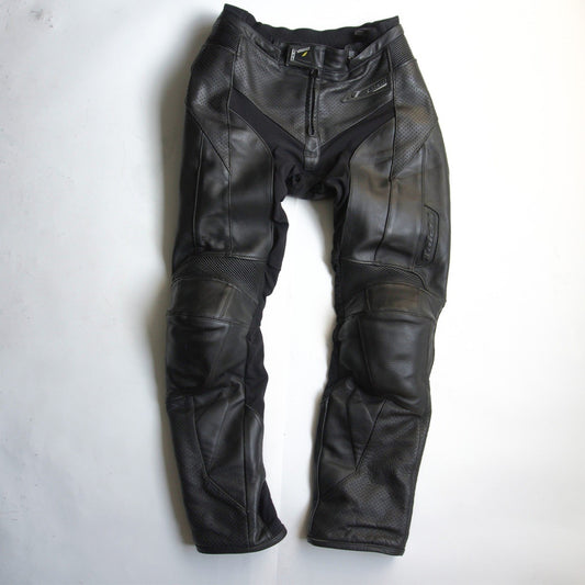 RS TAICHI Black Leather Racing Pants Size XL