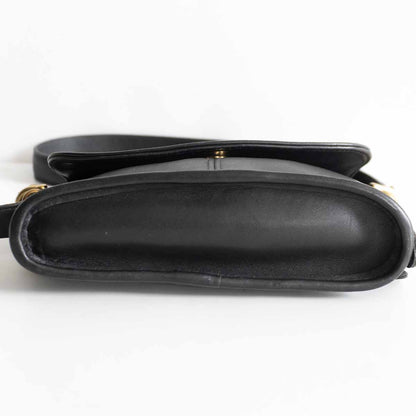 OLD COACH Black Leather Flap Shoulder Bag Size ONE SIZE