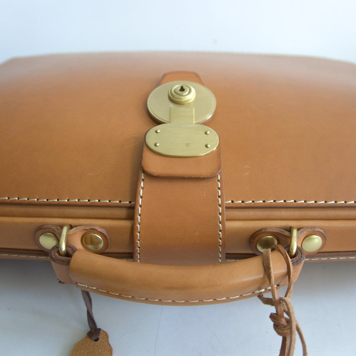 HERZ BJ-4 Wide Gusset Dalles Business Bag Size ONE SIZE