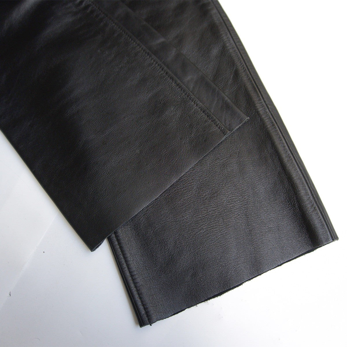 KADOYA Black Cowhide Leather Pants Size 33