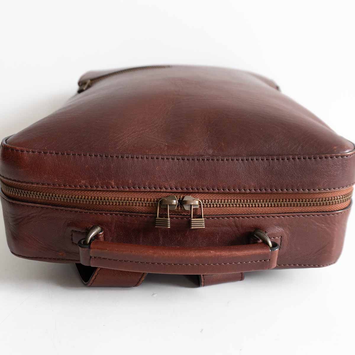 MOTHERHOUSE Antique Square Leather Backpack Brown