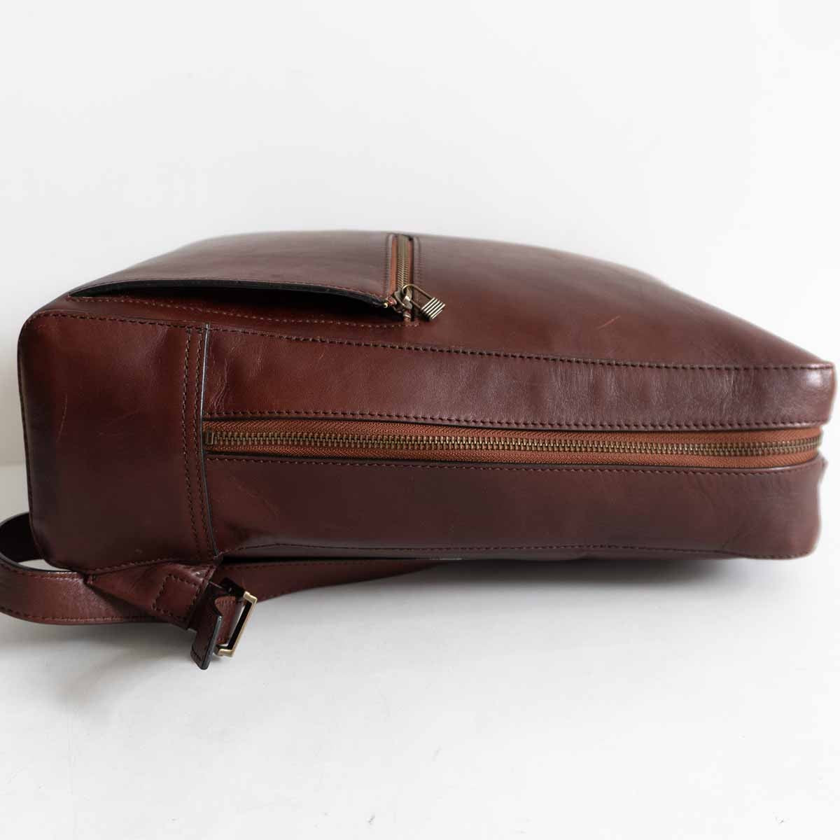 MOTHERHOUSE Antique Square Leather Backpack Brown