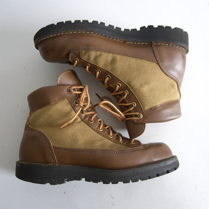 Danner White Tag Danner Light Trekking Boots Size 7.5