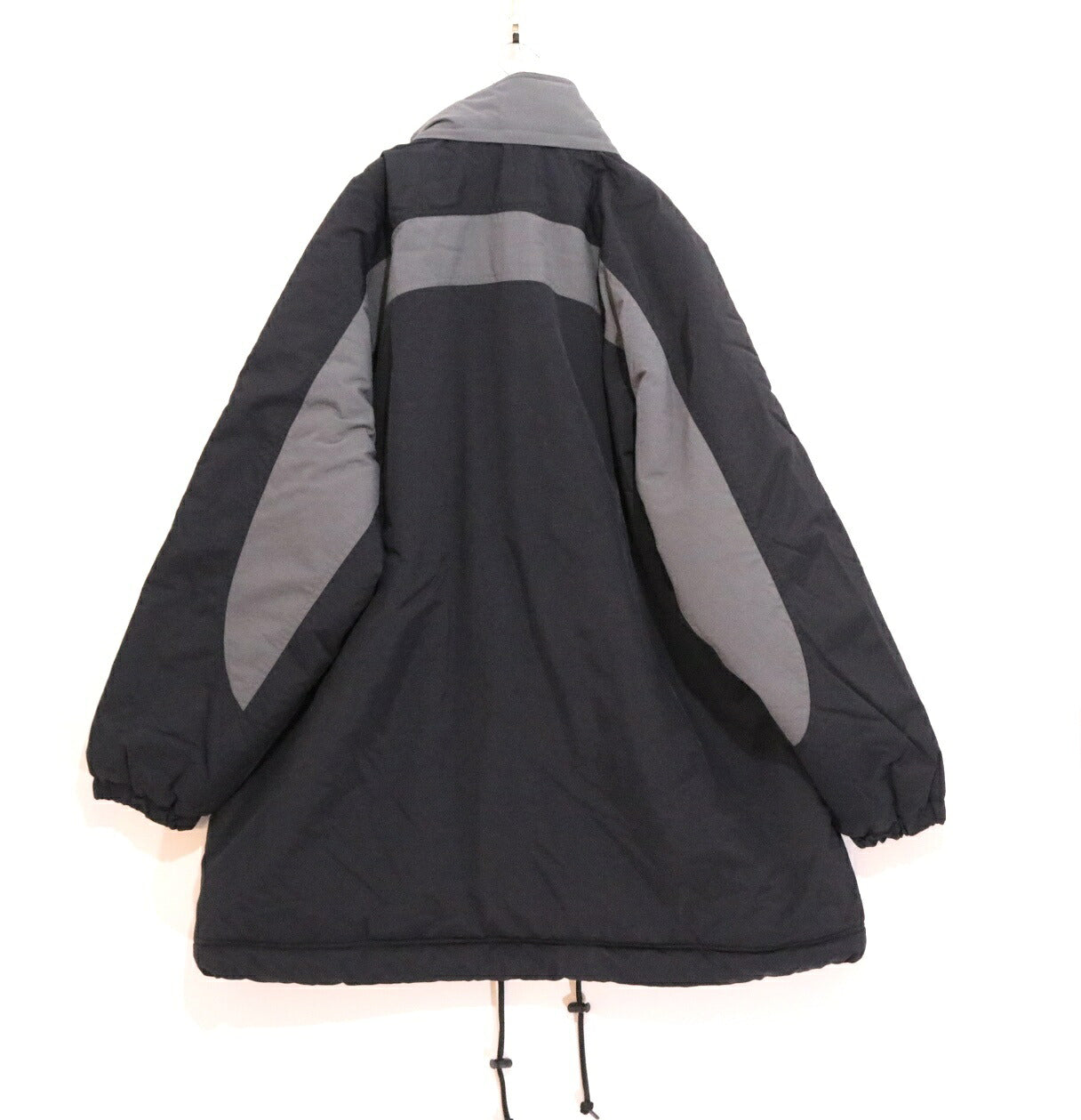 The Ennoy Professional Padded Nylon Bench Coat Black Size L