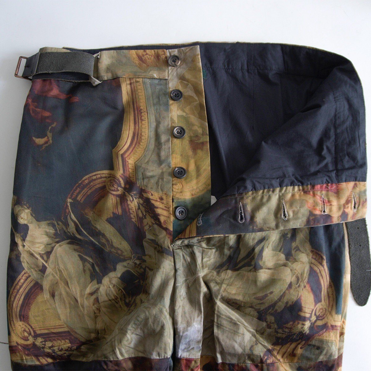 PAUL HARNDEN Belted Trousers All-Over Graphic Size XS