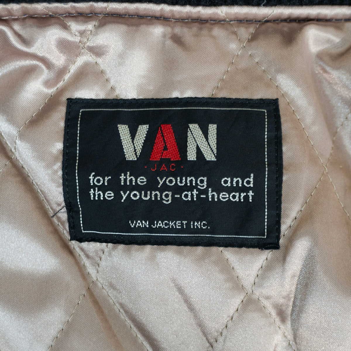 VAN JAC Leather Sleeve Stadium Jumper Patches Size M