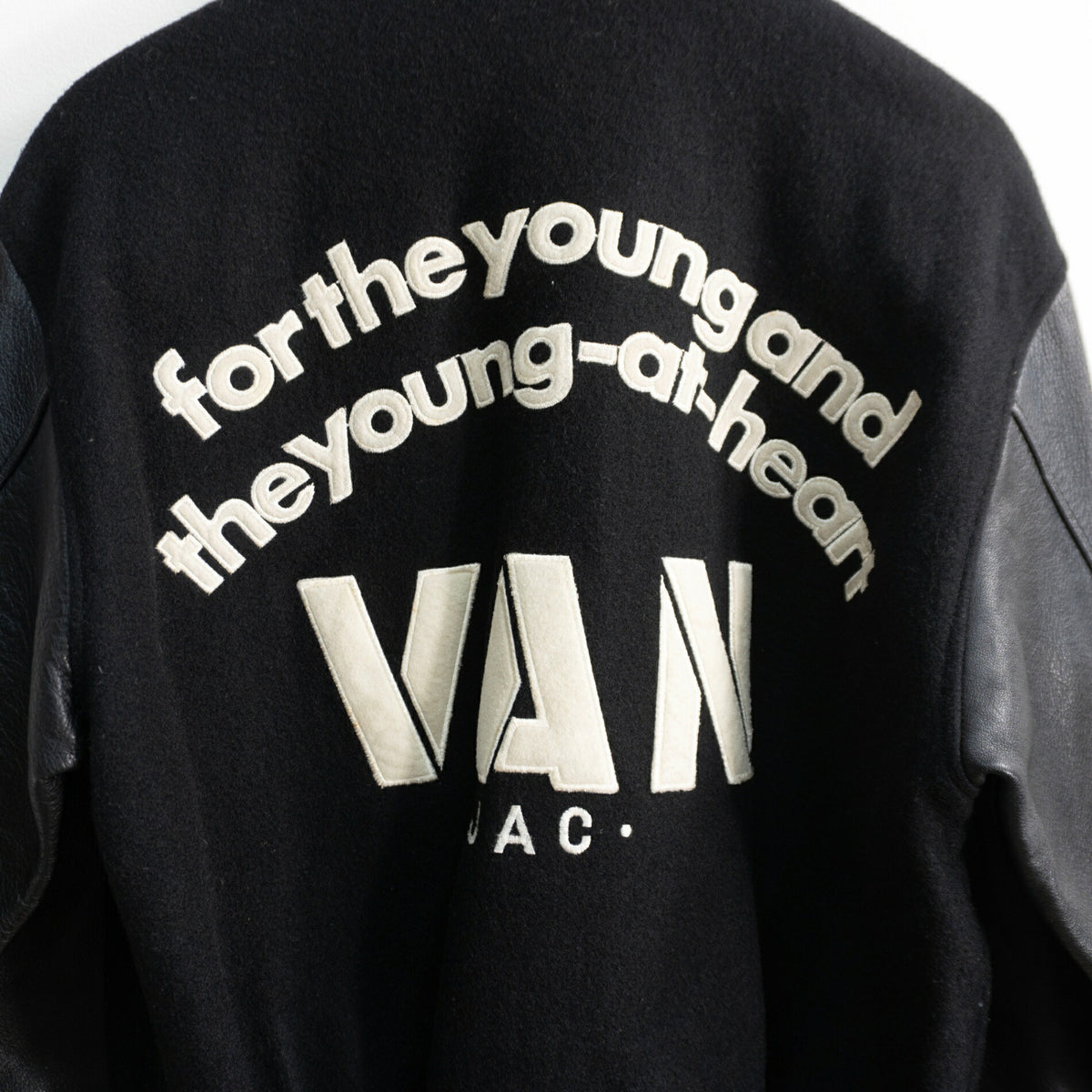 VAN JAC Sleeve Leather Stadium Jumper Black Size M